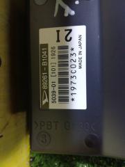 Электронный блок TOYOTA TANK M900A 89261-B1041 2 ракурс