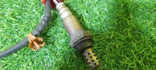 Лямбда-зонд SUBARU LEGACY BP5 EJ20 W-B462 2 ракурс