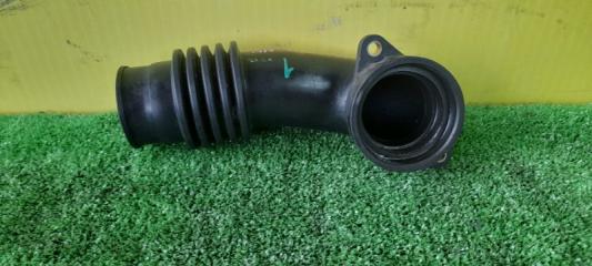 Патрубок DAIHATSU YRV M211G K3-VET 2 ракурс Патрубок DAIHATSU YRV M211G K3-VET 2 ракурс