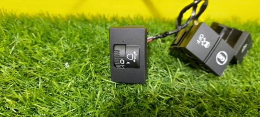 Кнопка HONDA FIT GR4 2 ракурс