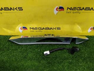 Накладка 5-й двери HONDA N-BOX JF1 2 ракурс