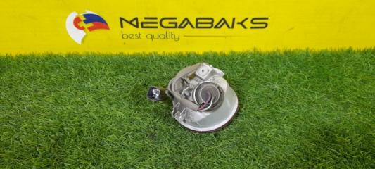 Повторитель бамперный правый задний TOYOTA VOLTZ ZZE136 81680-01020 2 ракурс