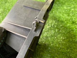 Защита радиатора правая TOYOTA VITZ KSP130 1KR-FE 53285-52350 3 ракурс
