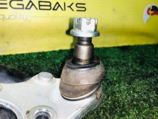 Рычаг правый передний TOYOTA AURIS NZE181 1NZ-FE 48068-12300 3 ракурс