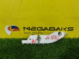 Крепление бампера правое переднее NISSAN PRESAGE TNU31 62224CN90A 1 ракурс