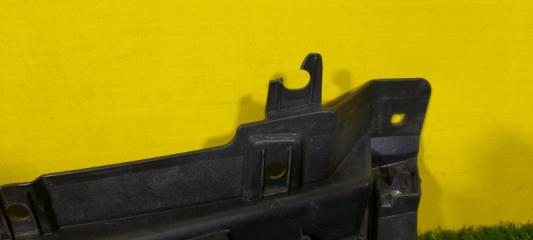 Решетка радиатора SUBARU FORESTER SJG 91122SG060 4 ракурс