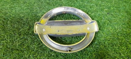Решетка радиатора NISSAN NV200 VM20 HR16DE 62310JX00A /B 4 ракурс