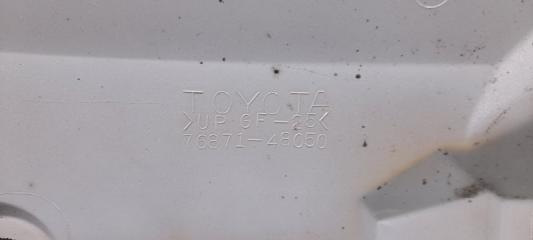 Спойлер TOYOTA HARRIER MCU36 1MZ-FE 76871-48050 5 ракурс