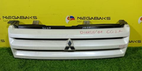 Решетка радиатора MITSUBISHI DINGO CQ2A MR557230 1 ракурс