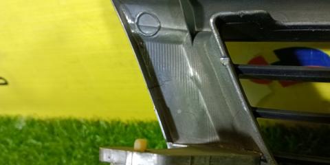 Решетка радиатора TOYOTA GRANVIA KCH16 55101-26020 4 ракурс