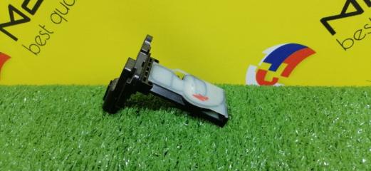 Расходомер воздушный TOYOTA YARIS MXPA15 M15AFKS 22204-24010 2 ракурс