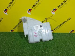Бачок стеклоомывателя MITSUBISHI CANTER FE72 060851-080 1 ракурс