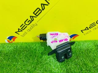 Замок 5-й двери TOYOTA VITZ KSP130 1KR-FE 6935052390 1 ракурс