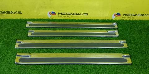 Порожек пластиковый NISSAN PRESIDENT JHG50 VH45 1 ракурс