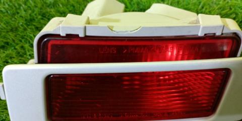 Катафот в бампер задний NISSAN CEDRIC ENY34 RB25DET 26580AG000 2 ракурс
