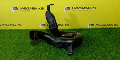 Воздухозаборник TOYOTA VOXY ZRR80 17751-37140 3 ракурс