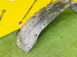 Подкрылок правый передний MITSUBISHI PAJERO V21W MB675712 3 ракурс