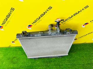 Радиатор основной SUZUKI SWIFT ZC72S K12B 222000-6791 2 ракурс