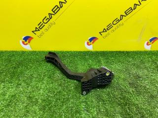 Педаль подачи топлива DAIHATSU TANTO LA650S KF-VE7 78100-B2150 3 ракурс