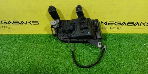Туманка левая TOYOTA TOWN ACE NOAH SR50 3S-FE 28-113 4 ракурс