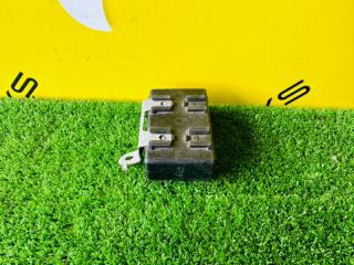 Электронный блок TOYOTA HIACE KZH100 85980-95J04 4 ракурс