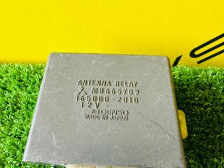 Реле MITSUBISHI PAJERO V43W 6G72 MB665709 3 ракурс