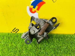 Замок капота TOYOTA PROBOX NCP50 3 ракурс