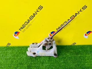 Рычаг переключения кпп TOYOTA VITZ NCP10 2 ракурс