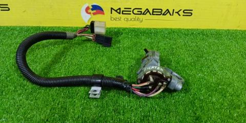 Замок зажигания MITSUBISHI FUSO FIGHTER FK62FZ 6M60T 3077 4 ракурс