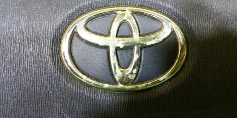Руль TOYOTA PRIUS NHW20 45100-47040 3 ракурс Руль TOYOTA PRIUS NHW20 45100-47040 3 ракурс