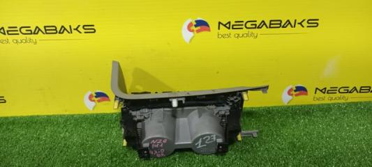 Консоль кпп TOYOTA COROLLA AXIO NZE141 1NZ 2 ракурс