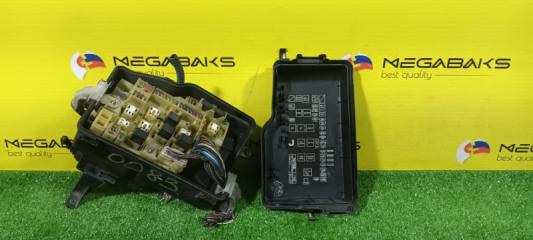 Блок предохранителей TOYOTA CROWN MAJESTA UZS151 1UZ-FE 4 ракурс