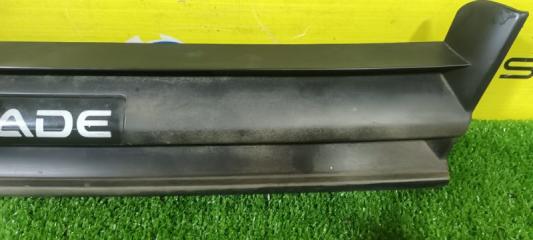 Решетка радиатора DAIHATSU CHARADE G102S HC-F 53111-87724 2 ракурс