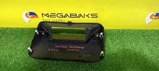 Накладка на торпеду MITSUBISHI PAJERO IO H77W 4G94 MR789209 3 ракурс