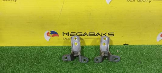 Петля дверная левая передняя TOYOTA CAMRY SV43 3S-FE 6872032060 2 ракурс