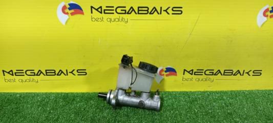 Главный тормозной цилиндр NISSAN STAGEA WGNC34 RB25DET 460100V300 3 ракурс