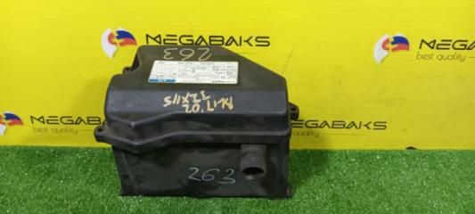 Блок предохранителей  TOYOTA MARK II JZX115 1JZ-GE 1 ракурс