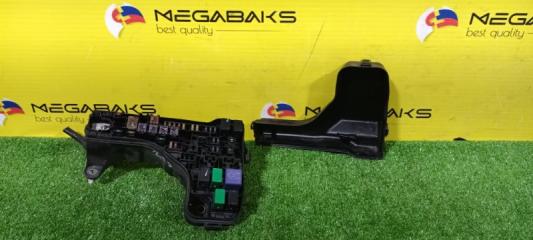 Блок предохранителей TOYOTA VEROSSA JZX110 1JZ-FSE 3 ракурс