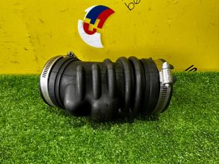 Патрубок воздушного фильтра SUBARU FORESTER SKE FB20W 14457AA63 2 ракурс