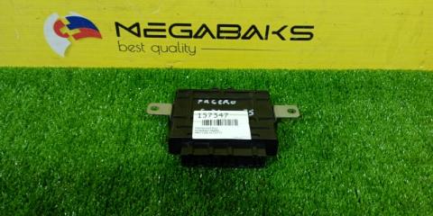 Электронный блок MITSUBISHI PAJERO V45W MR372180 3 ракурс