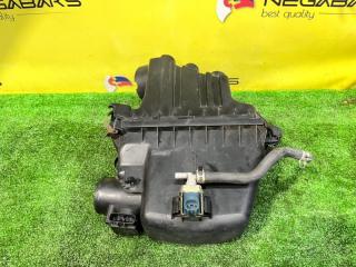 Корпус воздушного фильтра TOYOTA IST NCP65 1NZ-FE 17705-21030 3 ракурс Корпус воздушного фильтра TOYOTA IST NCP65 1NZ-FE 17705-21030 3 ракурс