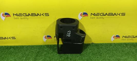 Кожух рулевой колонки NISSAN BLUEBIRD EU13 484700E000 3 ракурс