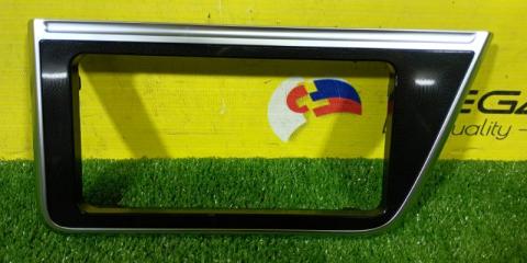 Консоль магнитофона TOYOTA SIENTA NSP170 55471-52020 2 ракурс Консоль магнитофона TOYOTA SIENTA NSP170 55471-52020 2 ракурс
