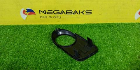 Заглушка бампера правая TOYOTA WISH ZNE14 1ZZ-FE 52127-68020 2 ракурс