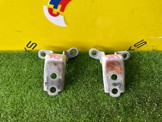 Петля дверная левая HONDA INTEGRA DC5 K20A 67450S6M003ZZ 1 ракурс Петля дверная левая HONDA INTEGRA DC5 K20A 67450S6M003ZZ 1 ракурс