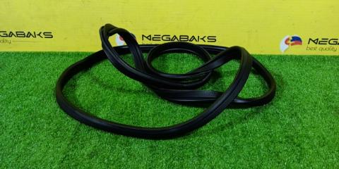 Уплотнительная резинка багажника SUZUKI JIMNY JB64W R06A 84681-77R00 1 ракурс Уплотнительная резинка багажника SUZUKI JIMNY JB64W R06A 84681-77R00 1 ракурс