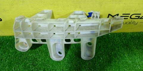 Крепление бампера правое заднее SUBARU IMPREZA GJ7 FB20 57707FJ060 2 ракурс
