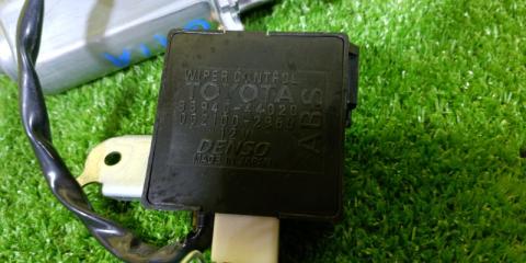 Мотор дворников задний TOYOTA GAIA SXM15 3S-FE 85130-44020 4 ракурс