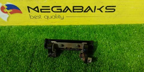 Ручка двери левая SUZUKI JIMNY JA22W K6A-T 82820-83000 2 ракурс