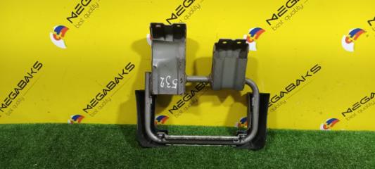 Подножка правая задняя NISSAN ATLAS SZ2F24 ZD30 2 ракурс